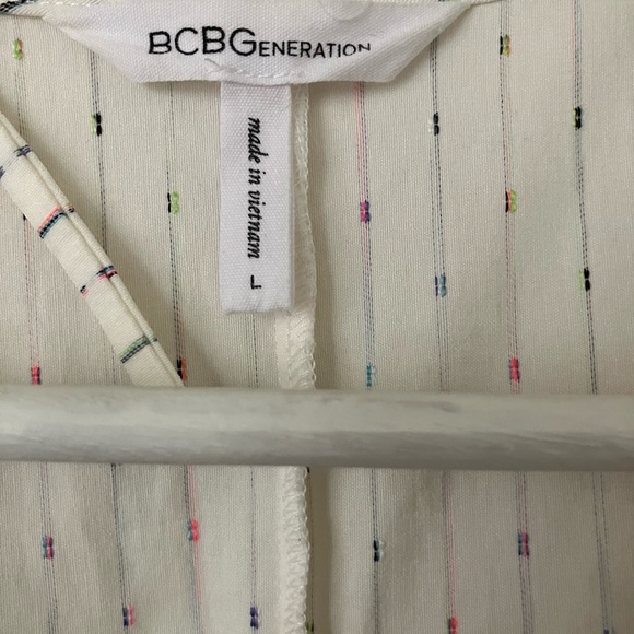 Bcbg sleeveless tank SZ L - Picture 3 of 4